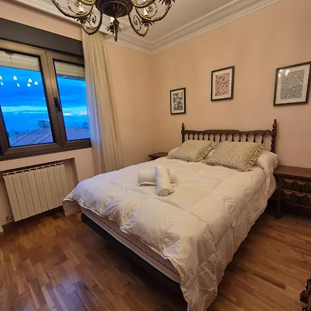 Privado Con Jardín Cerca De La Playa En