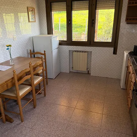 Privado Con Jardín Cerca De La Playa En * Villaviciosa (Asturias)
