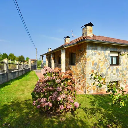 Hébergement de vacances 210a Casa Linares Amplia Casa En By R2r Consulting Villaviciosa (Asturias)