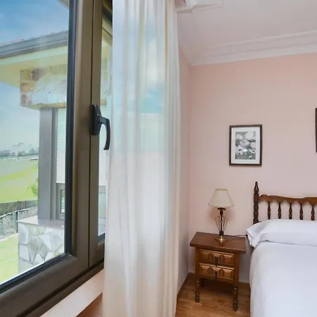 Privado Con Jardín Cerca De La Playa En Сasa de vacaciones Villaviciosa (Asturias)