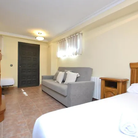 210a Casa Linares Amplia Casa En By R2r Consulting * Villaviciosa (Asturias)