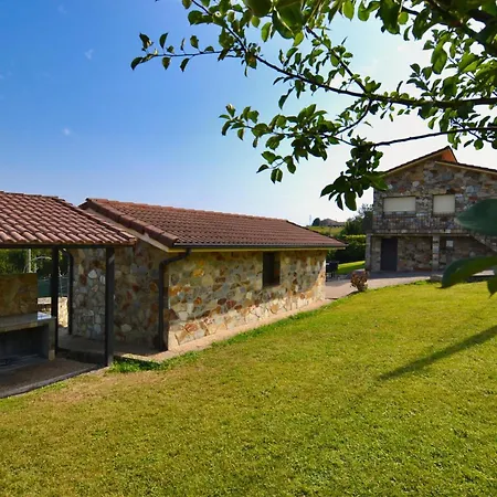 Privado Con Jardín Cerca De La Playa En Сasa de vacaciones Villaviciosa (Asturias)
