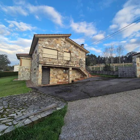 Holiday home 210a Casa Linares Amplia Casa En Villaviciosa Villaviciosa (Asturias)