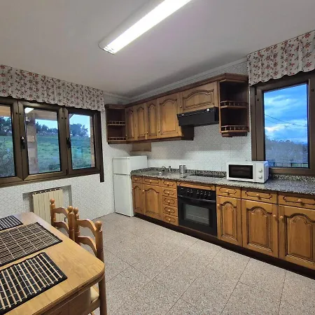 210a Casa Linares Amplia Casa En Villaviciosa Villaviciosa (Asturias)