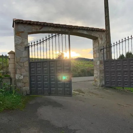 210a Casa Linares Amplia Casa En Villaviciosa Holiday home *