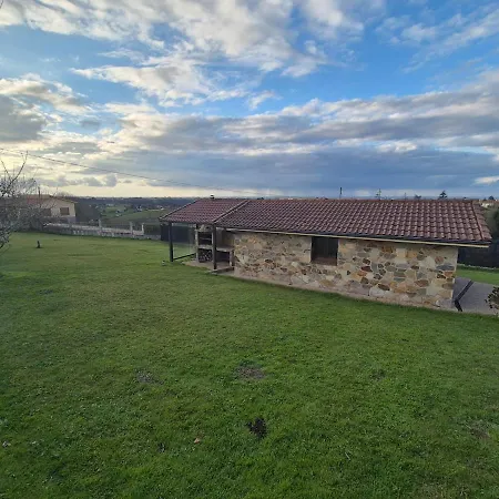 Holiday home 210a Casa Linares Amplia Casa En Villaviciosa *