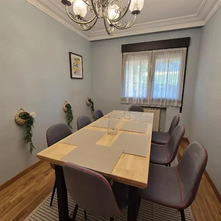 Holiday home 210a Casa Linares Amplia Casa En Villaviciosa *